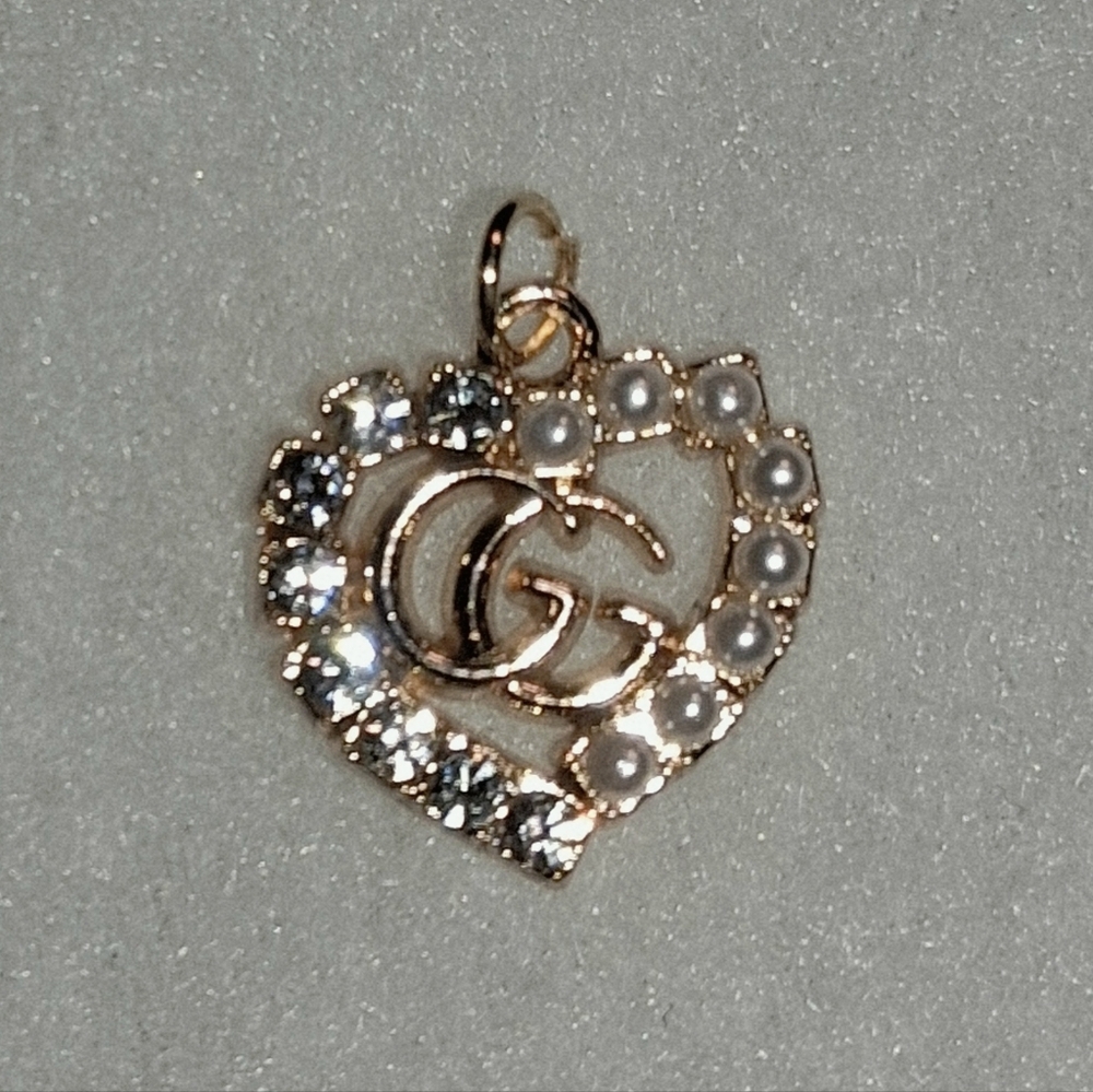 Heart Charm in Gold w Pearls & Crystals